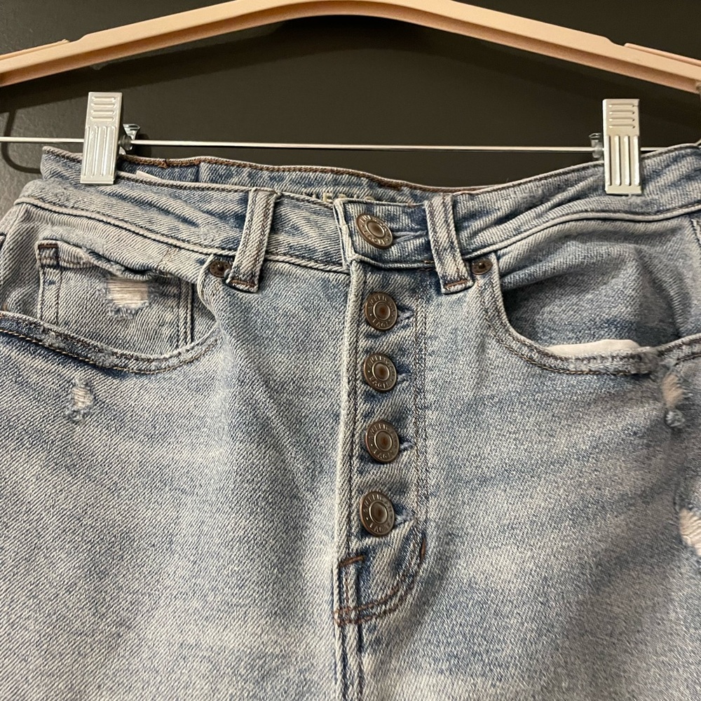 AE Ripped Mom Jean Stretch - Picture 6 of 11
